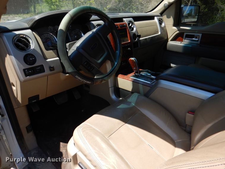 image for item DK5607 2010 Ford F150 Lariat  SuperCrew pickup truck