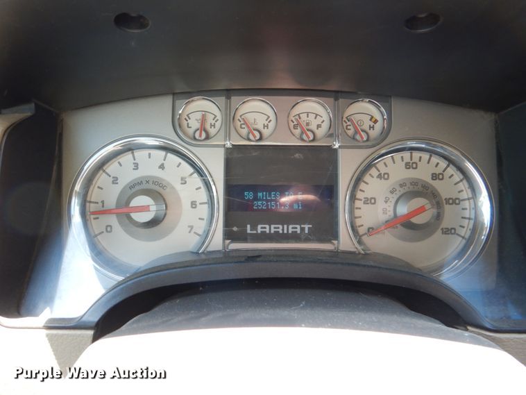 image for item DK5607 2010 Ford F150 Lariat  SuperCrew pickup truck