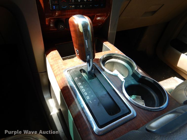 image for item DK5607 2010 Ford F150 Lariat  SuperCrew pickup truck