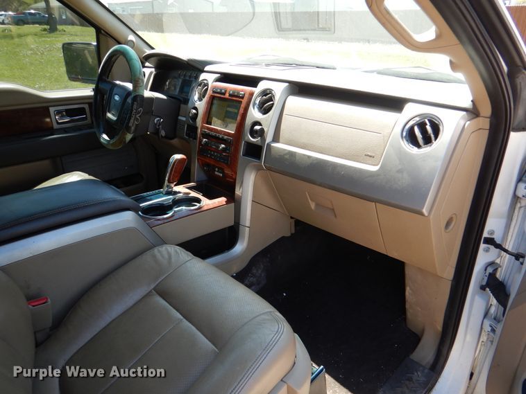 image for item DK5607 2010 Ford F150 Lariat  SuperCrew pickup truck