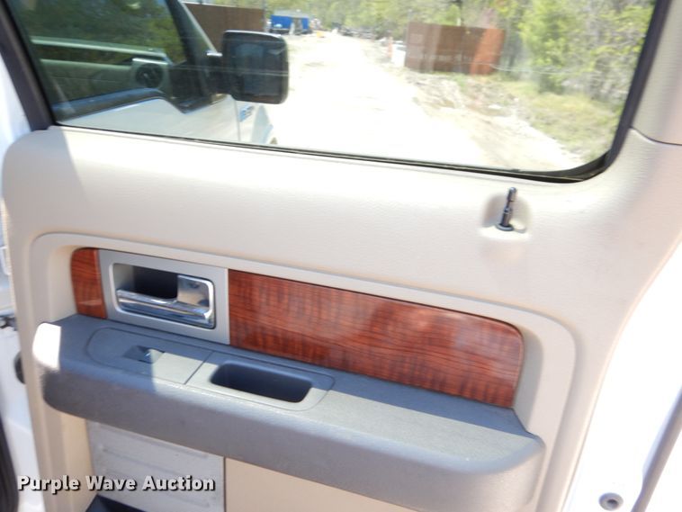 image for item DK5607 2010 Ford F150 Lariat  SuperCrew pickup truck