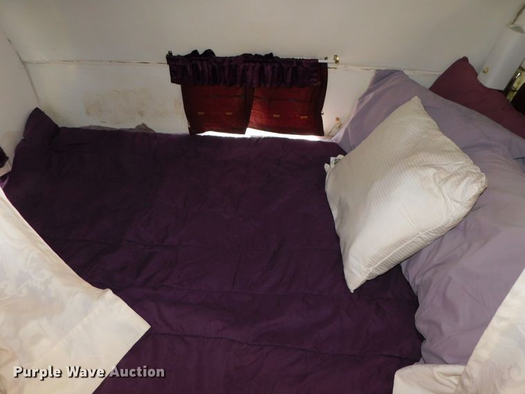 image for item DK8527 1960 Victor  camper