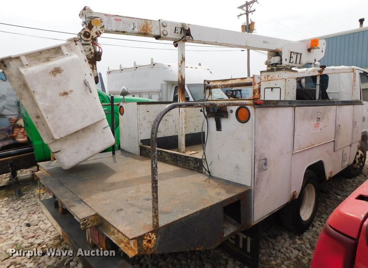 image for item DK8530 2002 ETI  bucket truck bed