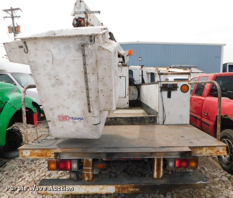 image for item DK8530 2002 ETI  bucket truck bed