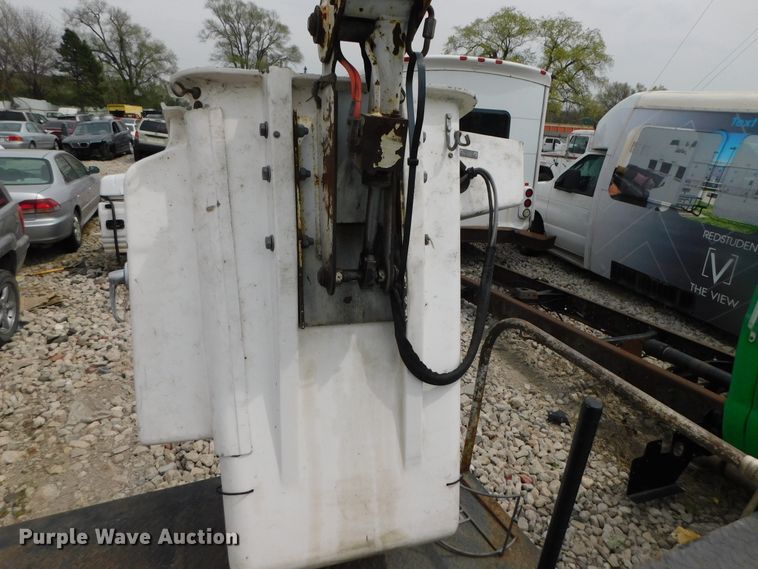 image for item DK8530 2002 ETI  bucket truck bed