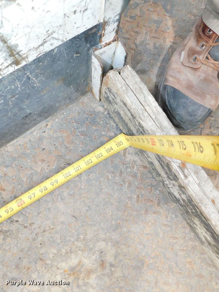 image for item DK8530 2002 ETI  bucket truck bed