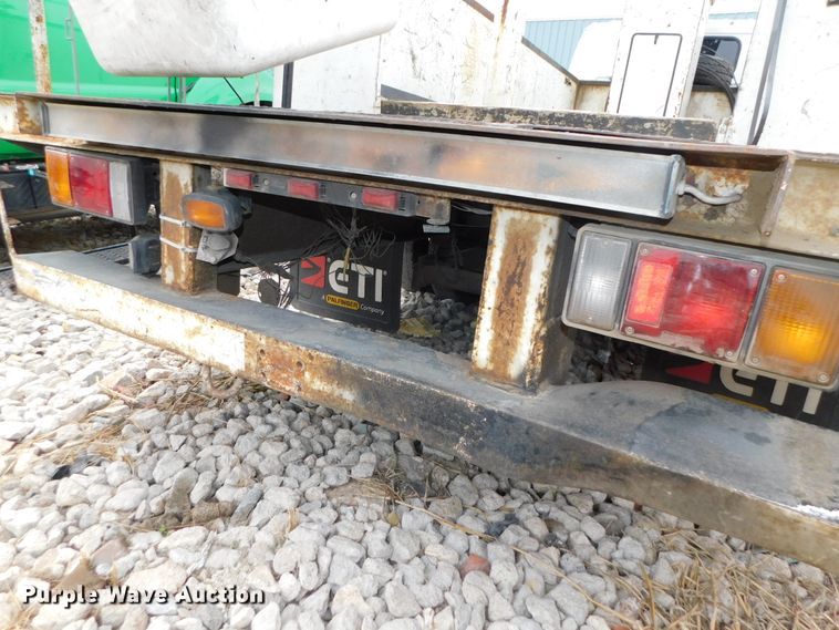 image for item DK8530 2002 ETI  bucket truck bed