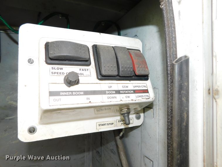 image for item DK8530 2002 ETI  bucket truck bed