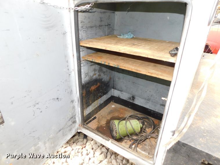 image for item DK8530 2002 ETI  bucket truck bed