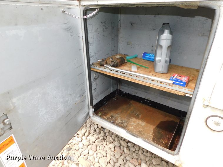 image for item DK8530 2002 ETI  bucket truck bed