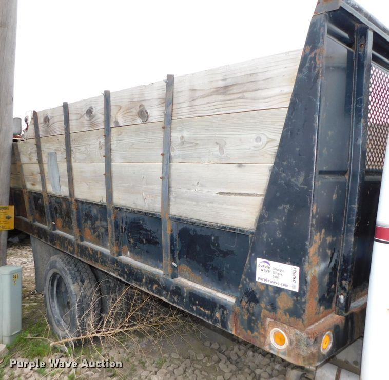 image for item DK8531 Omaha Standard  dump flatbed