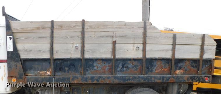 image for item DK8531 Omaha Standard  dump flatbed