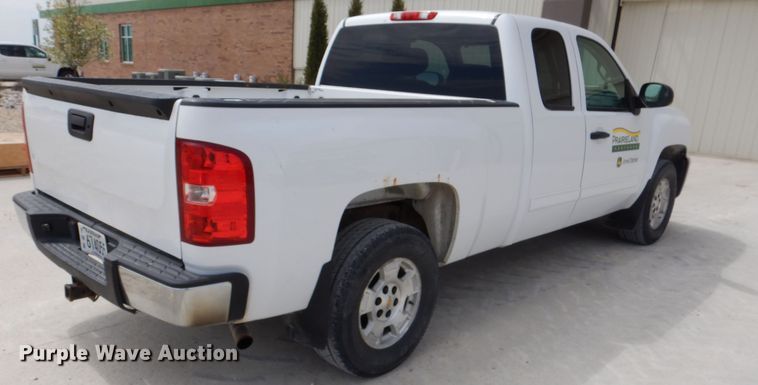 image for item DL2917 2012 Chevrolet Silverado 1500  Ext. Cab pickup truck