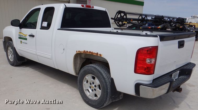 image for item DL2917 2012 Chevrolet Silverado 1500  Ext. Cab pickup truck