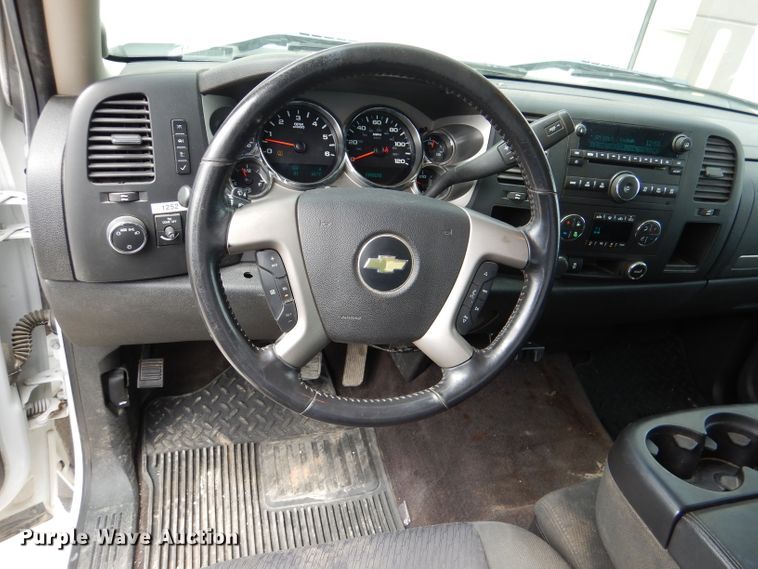 image for item DL2917 2012 Chevrolet Silverado 1500  Ext. Cab pickup truck