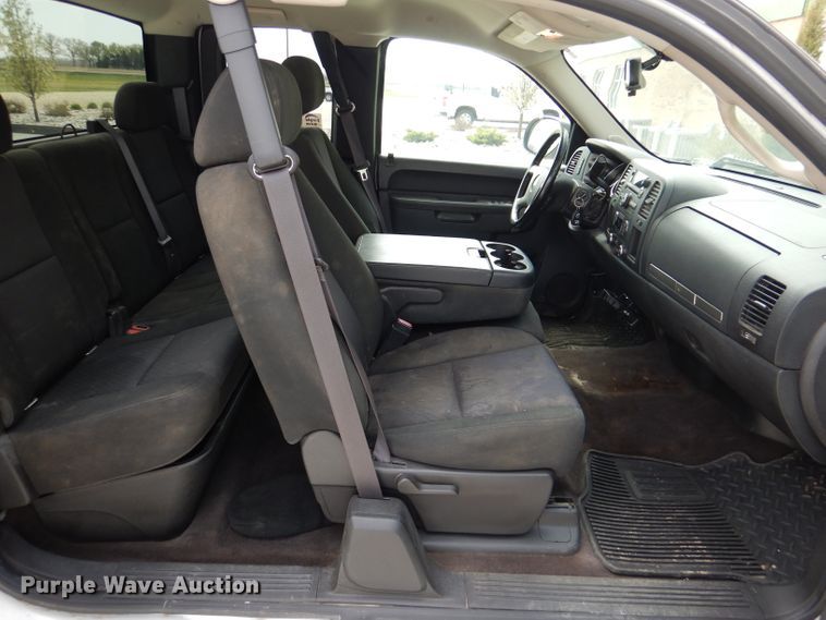 image for item DL2917 2012 Chevrolet Silverado 1500  Ext. Cab pickup truck