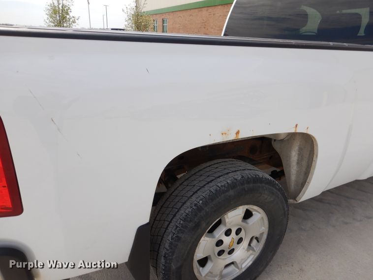 image for item DL2917 2012 Chevrolet Silverado 1500  Ext. Cab pickup truck