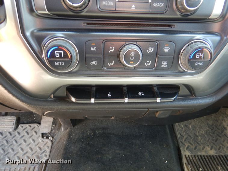 image for item DL2920 2014 Chevrolet Silverado 1500  Double Cab pickup truck