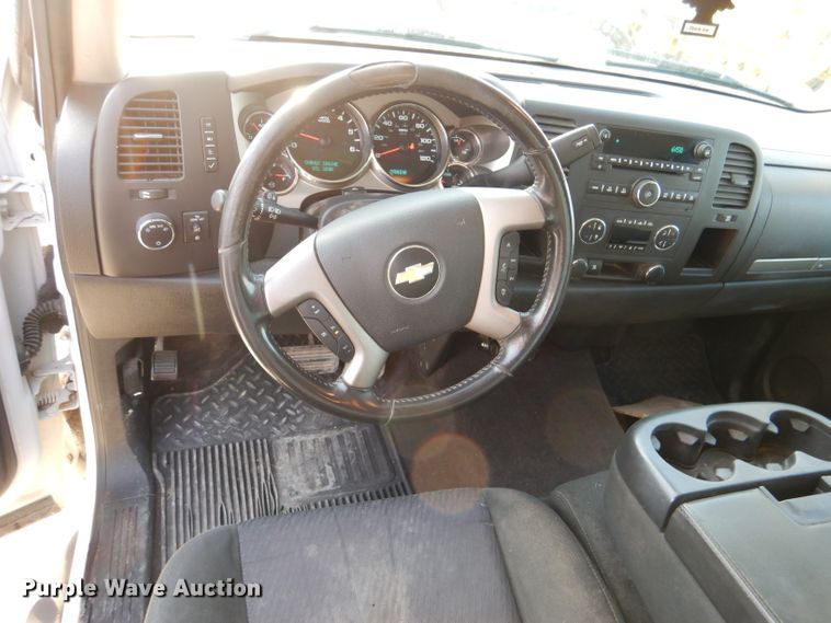 image for item DL2923 2011 Chevrolet 1500  Ext. Cab pickup truck