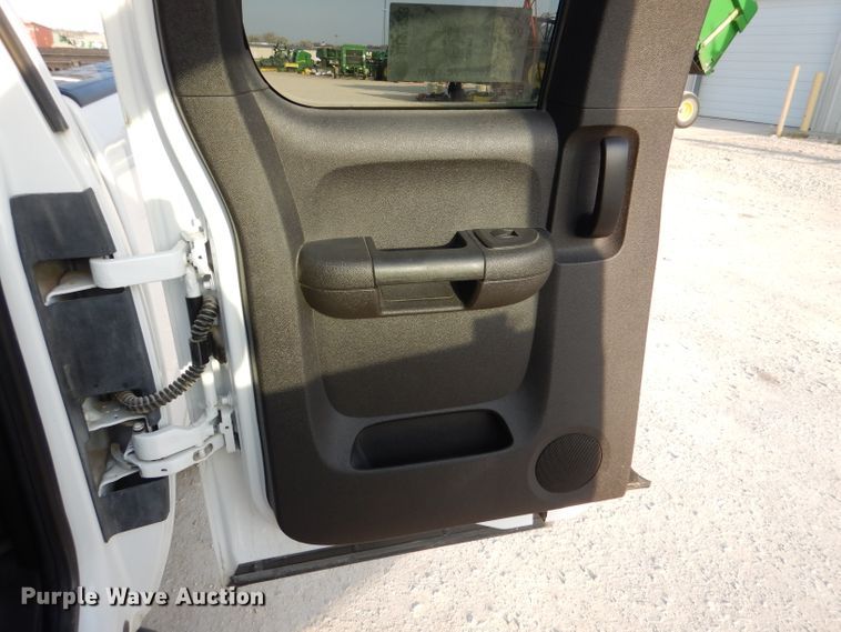 image for item DL2923 2011 Chevrolet 1500  Ext. Cab pickup truck