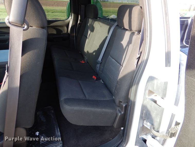 image for item DL2923 2011 Chevrolet 1500  Ext. Cab pickup truck