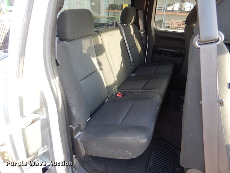 image for item DL2923 2011 Chevrolet 1500  Ext. Cab pickup truck