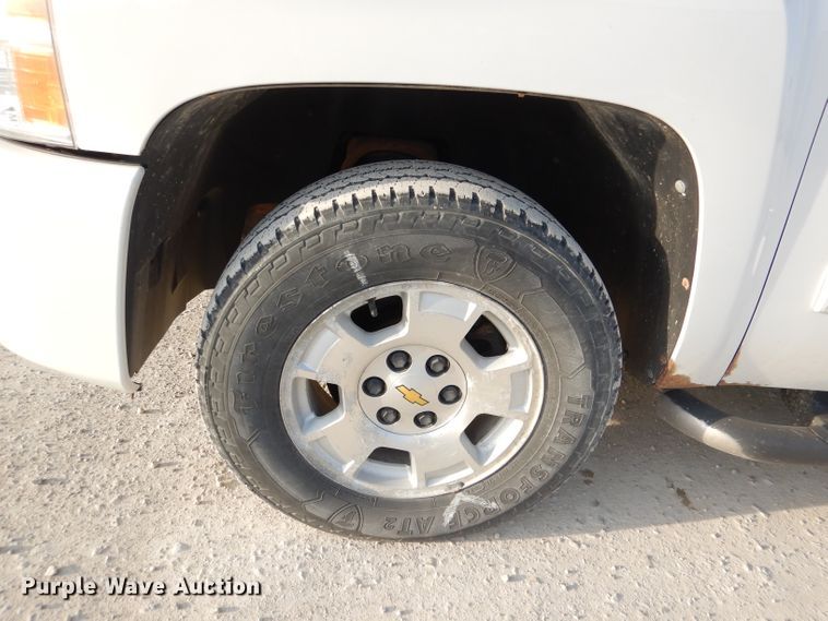 image for item DL2923 2011 Chevrolet 1500  Ext. Cab pickup truck