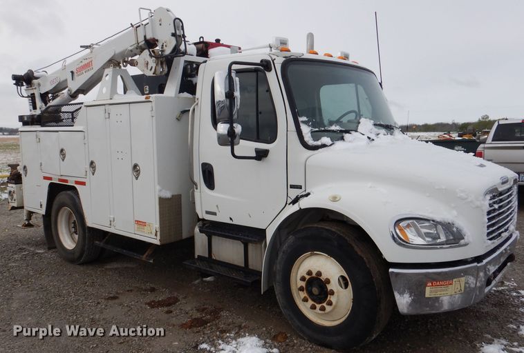 image for item DL2924 2006 Freightliner Business Class M2  utility / service truck