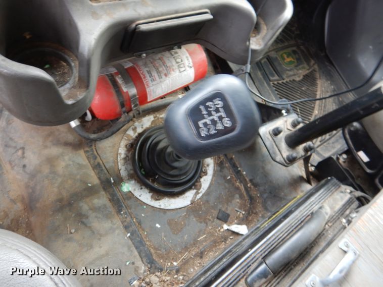 image for item DL2924 2006 Freightliner Business Class M2  utility / service truck