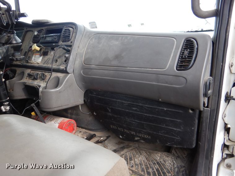 image for item DL2924 2006 Freightliner Business Class M2  utility / service truck