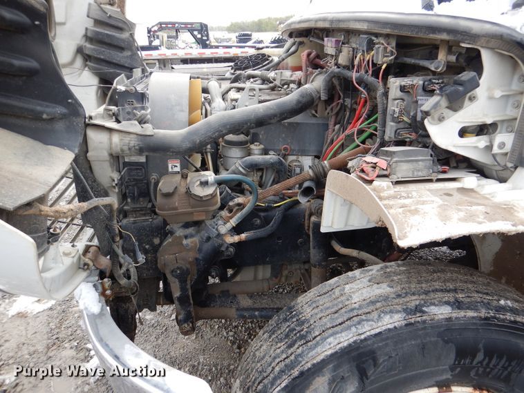 image for item DL2924 2006 Freightliner Business Class M2  utility / service truck