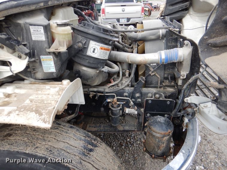 image for item DL2924 2006 Freightliner Business Class M2  utility / service truck