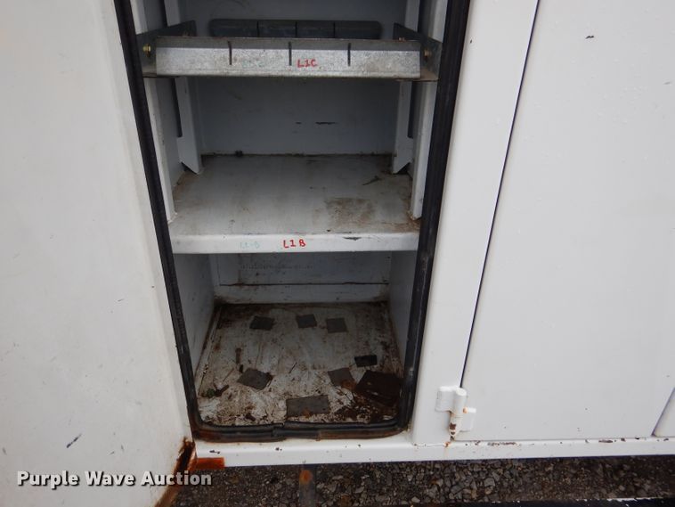 image for item DL2924 2006 Freightliner Business Class M2  utility / service truck