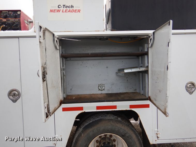 image for item DL2924 2006 Freightliner Business Class M2  utility / service truck