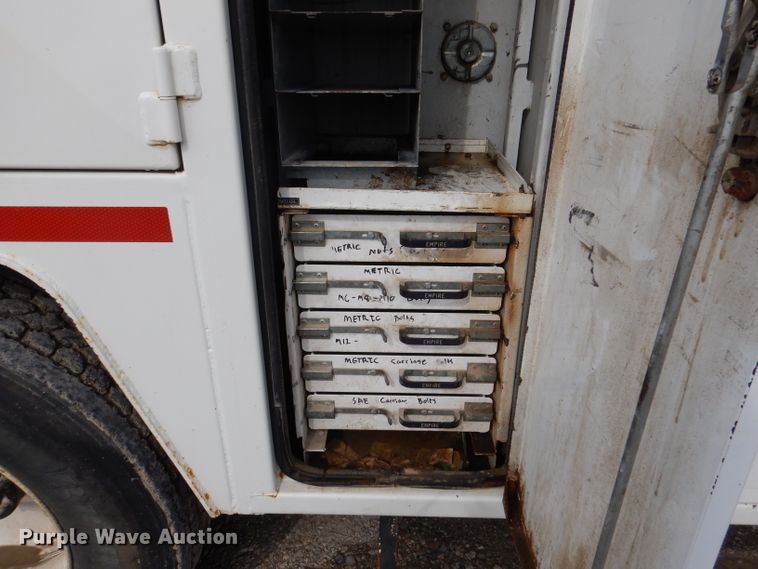 image for item DL2924 2006 Freightliner Business Class M2  utility / service truck