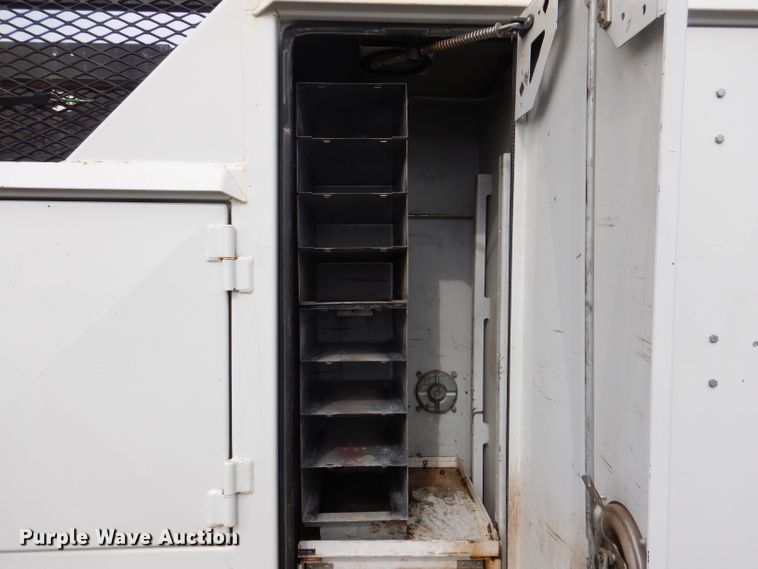 image for item DL2924 2006 Freightliner Business Class M2  utility / service truck