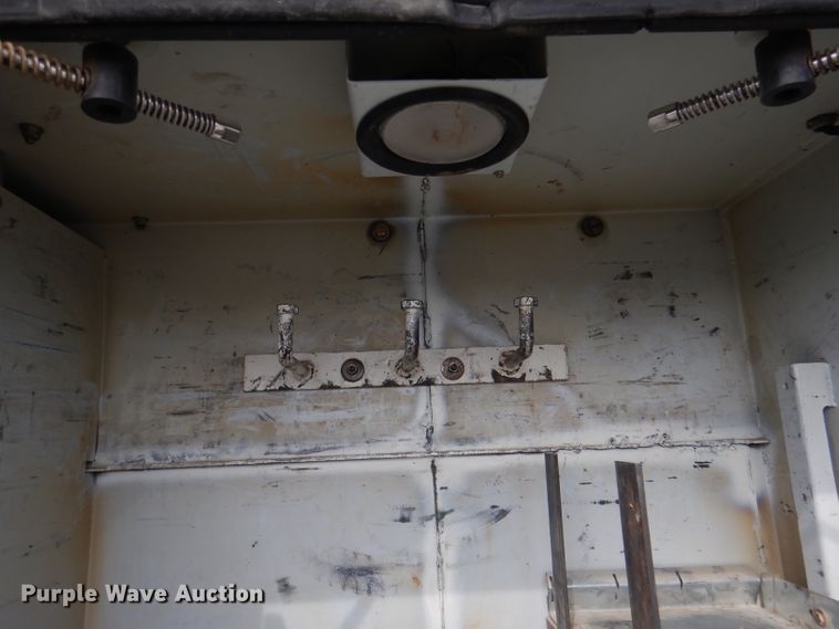 image for item DL2924 2006 Freightliner Business Class M2  utility / service truck