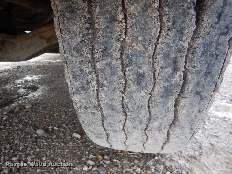 image for item DL2924 2006 Freightliner Business Class M2  utility / service truck