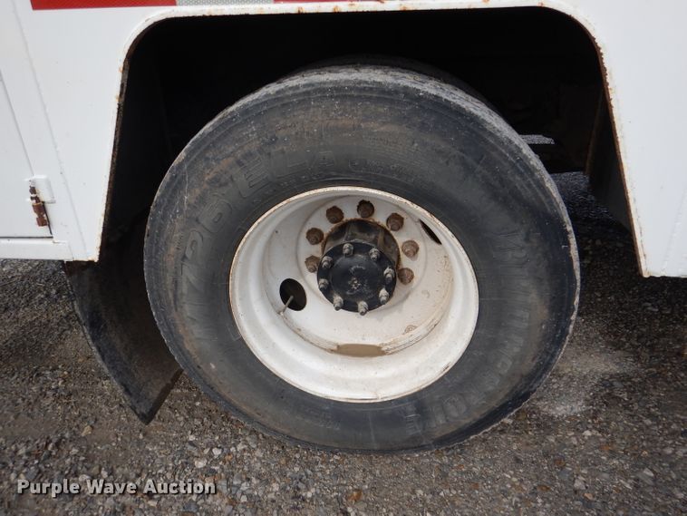 image for item DL2924 2006 Freightliner Business Class M2  utility / service truck