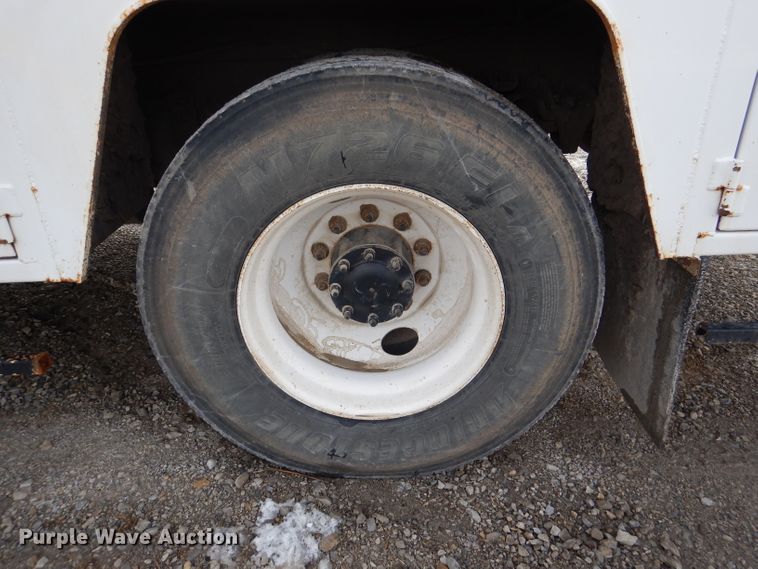 image for item DL2924 2006 Freightliner Business Class M2  utility / service truck