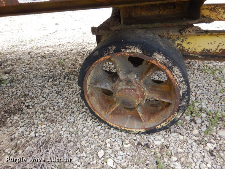 image for item DL2928 (2) carts