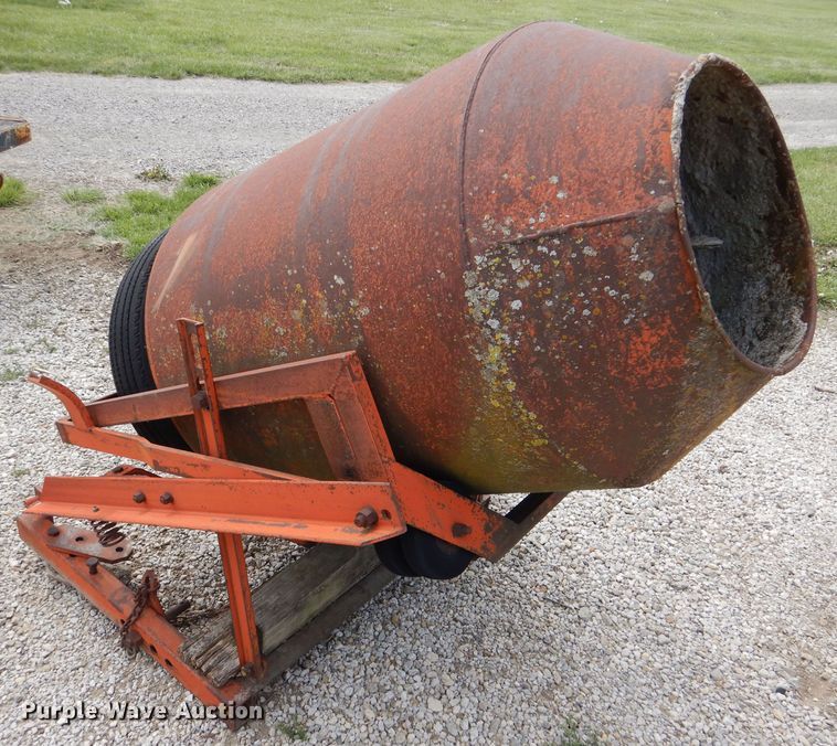 image for item DL2930 Cement mixer