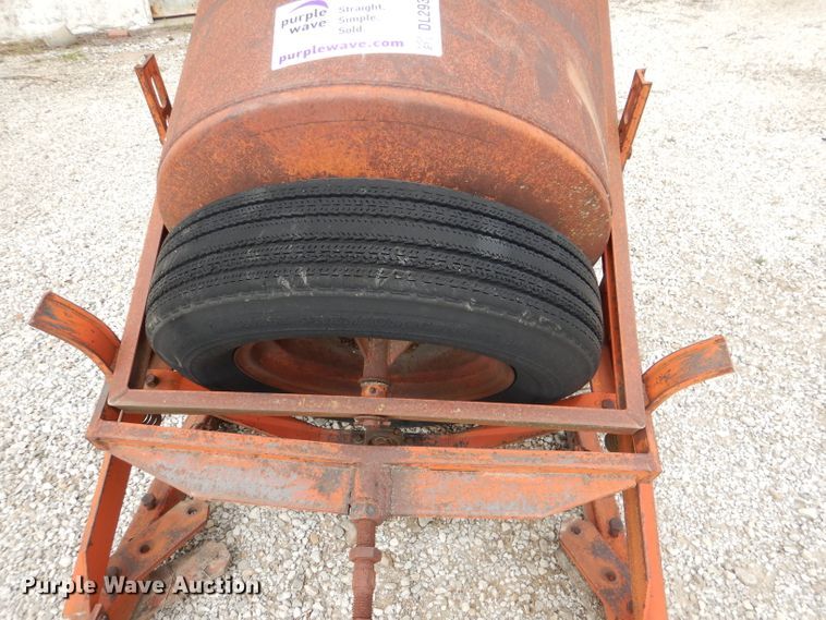 image for item DL2930 Cement mixer