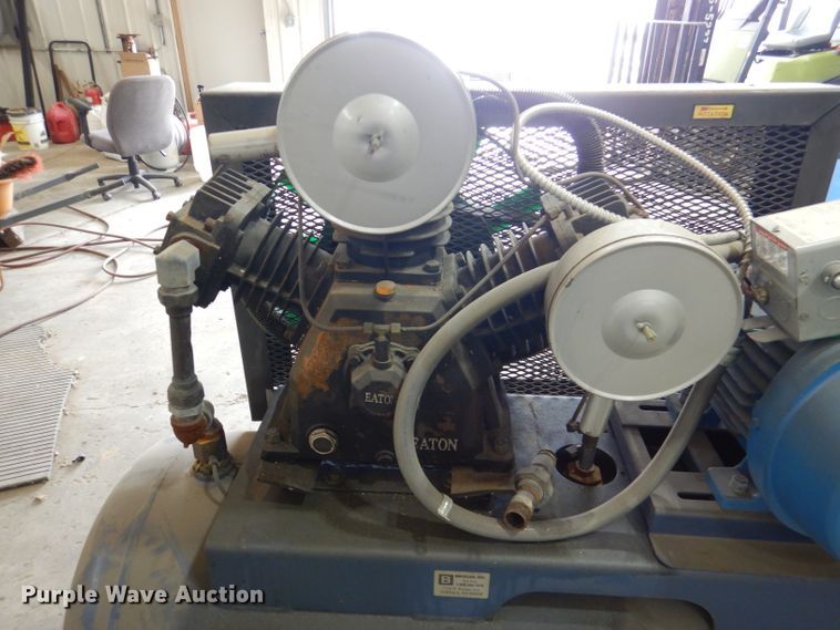 image for item DL2935 Eaton  air compressor