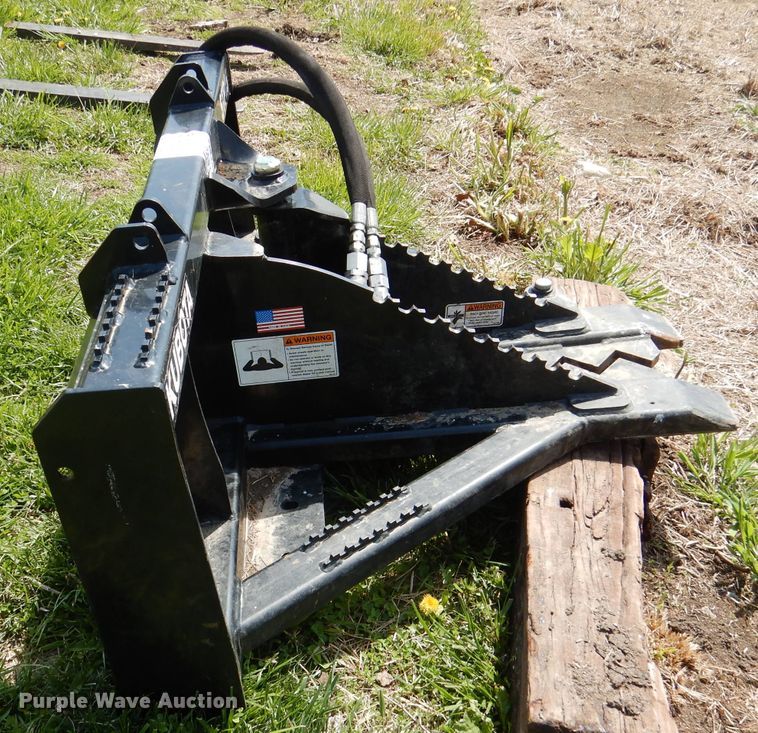 Kubota STP25 skid steer tree puller in Harveyville, KS Item DL2956