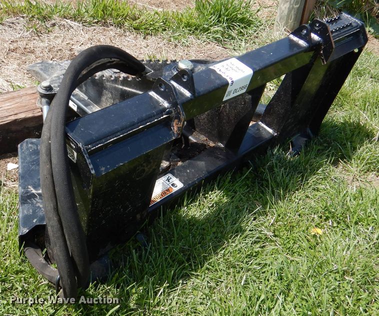 Kubota STP25 skid steer tree puller in Harveyville, KS Item DL2956