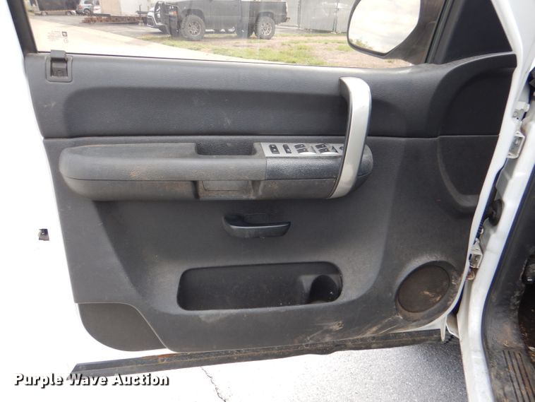 image for item DL2988 2009 GMC 1500  Crew Cab pickup truck