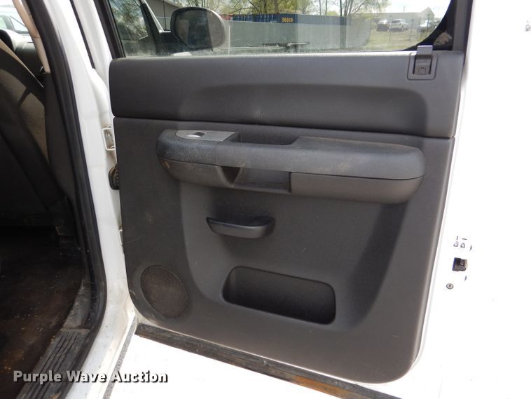 image for item DL2988 2009 GMC 1500  Crew Cab pickup truck