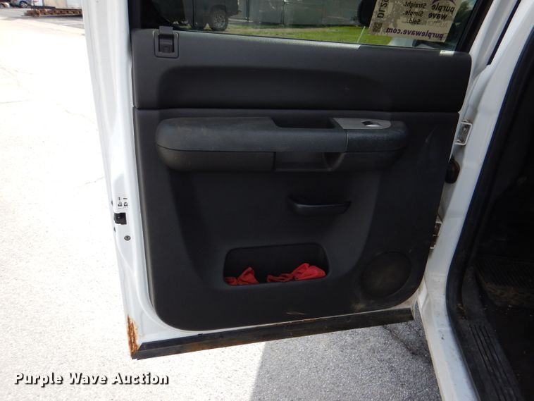 image for item DL2988 2009 GMC 1500  Crew Cab pickup truck