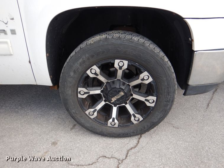 image for item DL2988 2009 GMC 1500  Crew Cab pickup truck